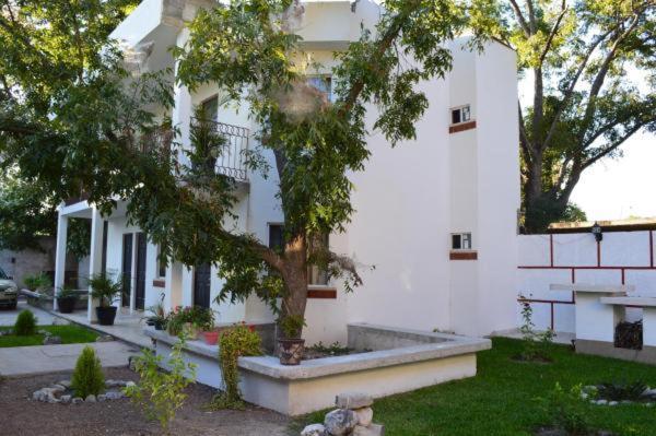 Hospedaje Parras ปาร์ราส เด ลา ฟอนเต ภายนอก รูปภาพ